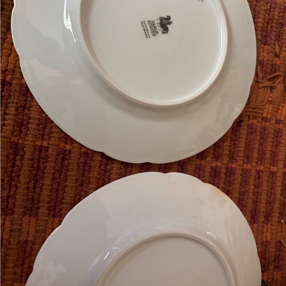 Antique Black Knight Set of 2 24k trim dishes - Picture 3 of 16